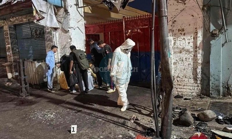 Source imagery accompanying the briefing: Kabal Police Station Suicide Bombing Kills 14 in Pakistan