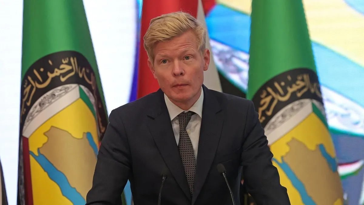 Source imagery accompanying the briefing: UN Envoy Warns After Houthi Missile Attack on Mokha